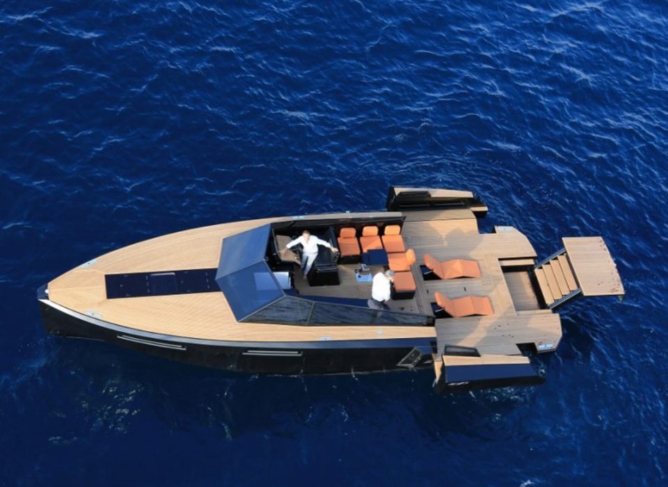 EVO 43 R4 CONVERTIBLE ibiza rental boat formentera